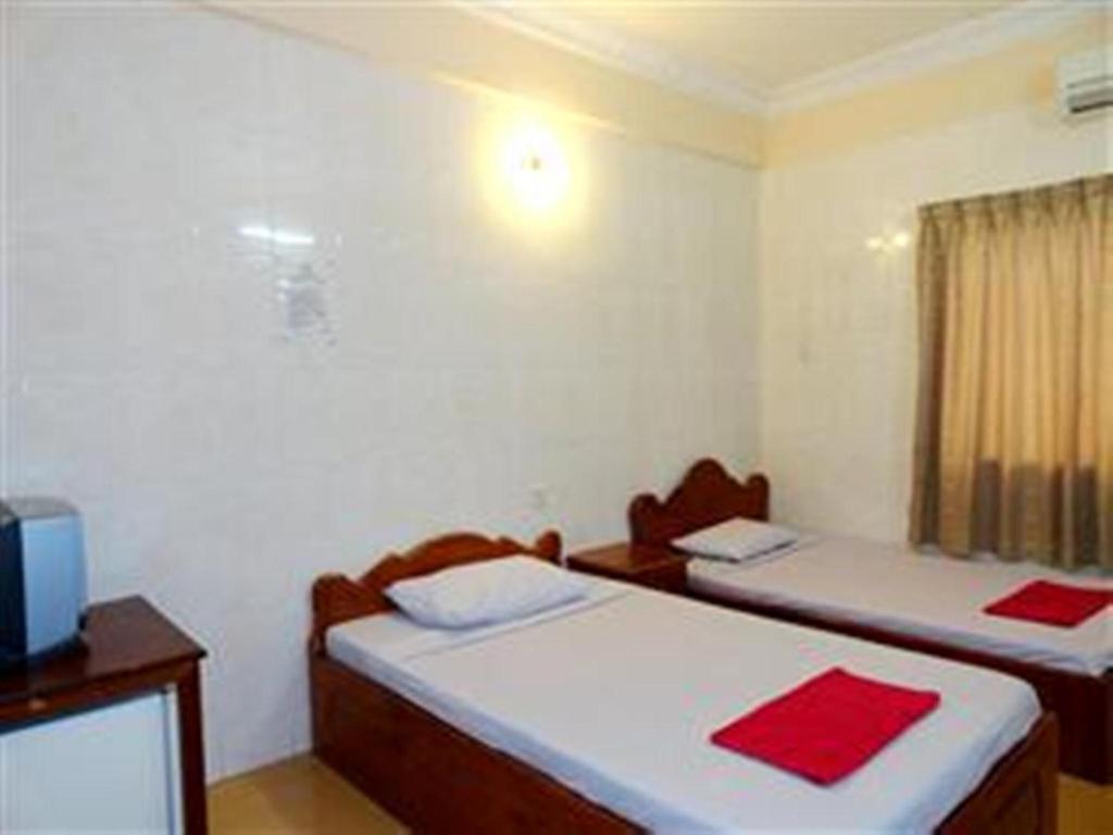 Lucky 2 Guesthouse Phnom Penh Ngoại thất bức ảnh